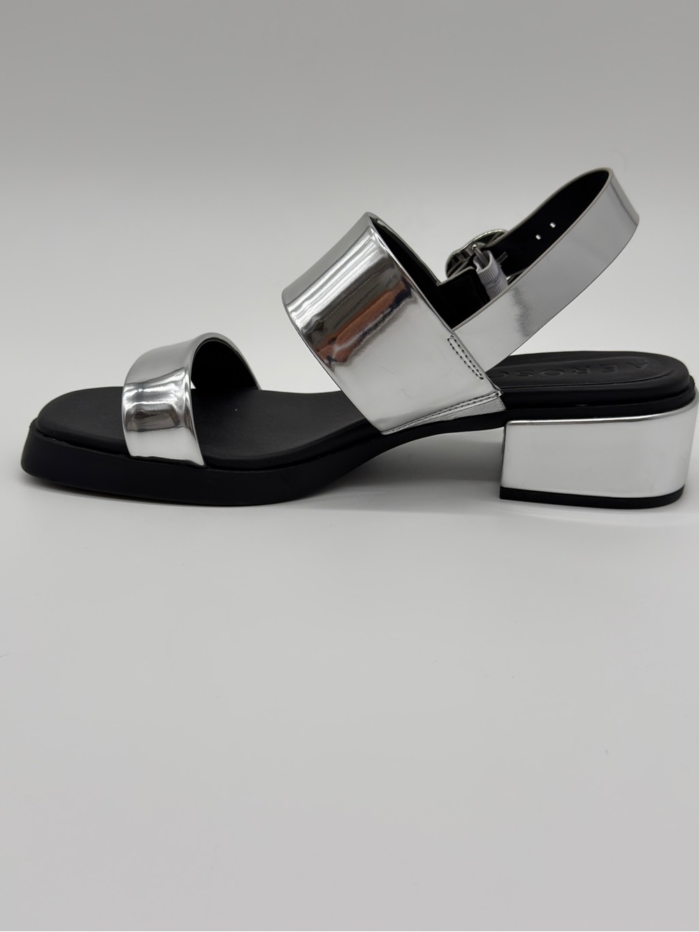 Aerosoles Silver Metallic Strap Women's Sandals 11 WIDE - Picture 4 of 11